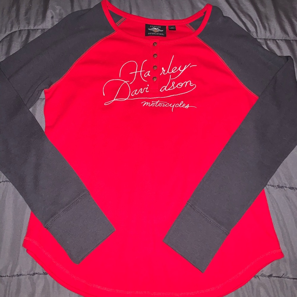 Women’s Harley Davidson long sleeve shirt